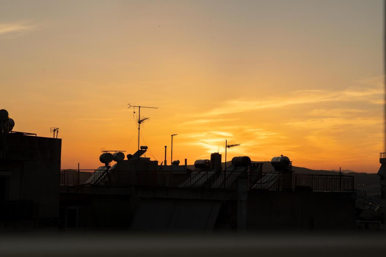 Sunny Penthouse W/ Acropolis View Next To Metro Apartment Athens Exterior photo